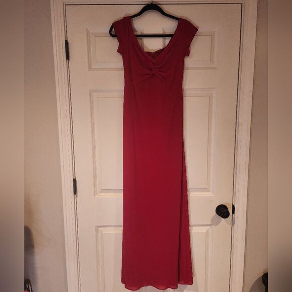 David Meister red short sleeve formal/prom maxi dress Size 8 - Picture 1 of 8